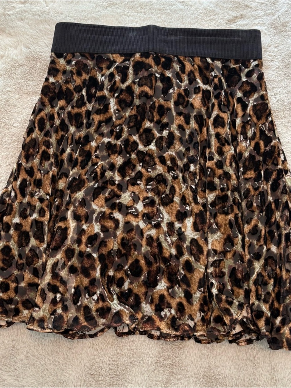 Alice + Olivia Leopard Print Velvet Skater Skirt - Brown & Black